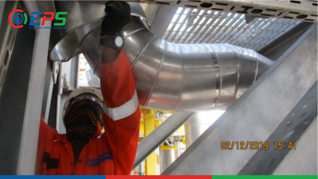 Pemasangan peredam panas untuk pipa 26" di offshore