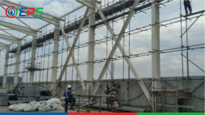 Menyediakan dan memasang scaffolding untuk bangunan packing