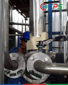 Menyediakan dan memasang peredam dingin